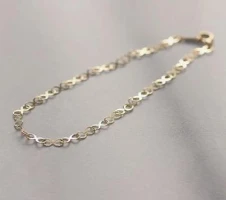 4枚花びらのダイヤモンドネックレス K10 GOLD 0.132ct ダイヤモンド