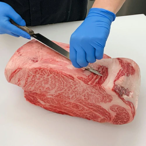 肉屋くらは】【A4以上】近江牛 焼肉用600g【冷蔵】タレ付き」 | 牛肉