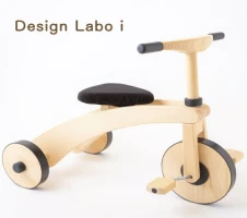 Design Labo i 木製三輪車 (赤)